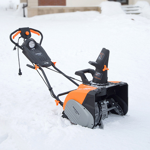 Electric Snowthrowers DAEWOO DAST 3000E_8